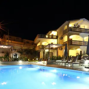 hotellátogatás
