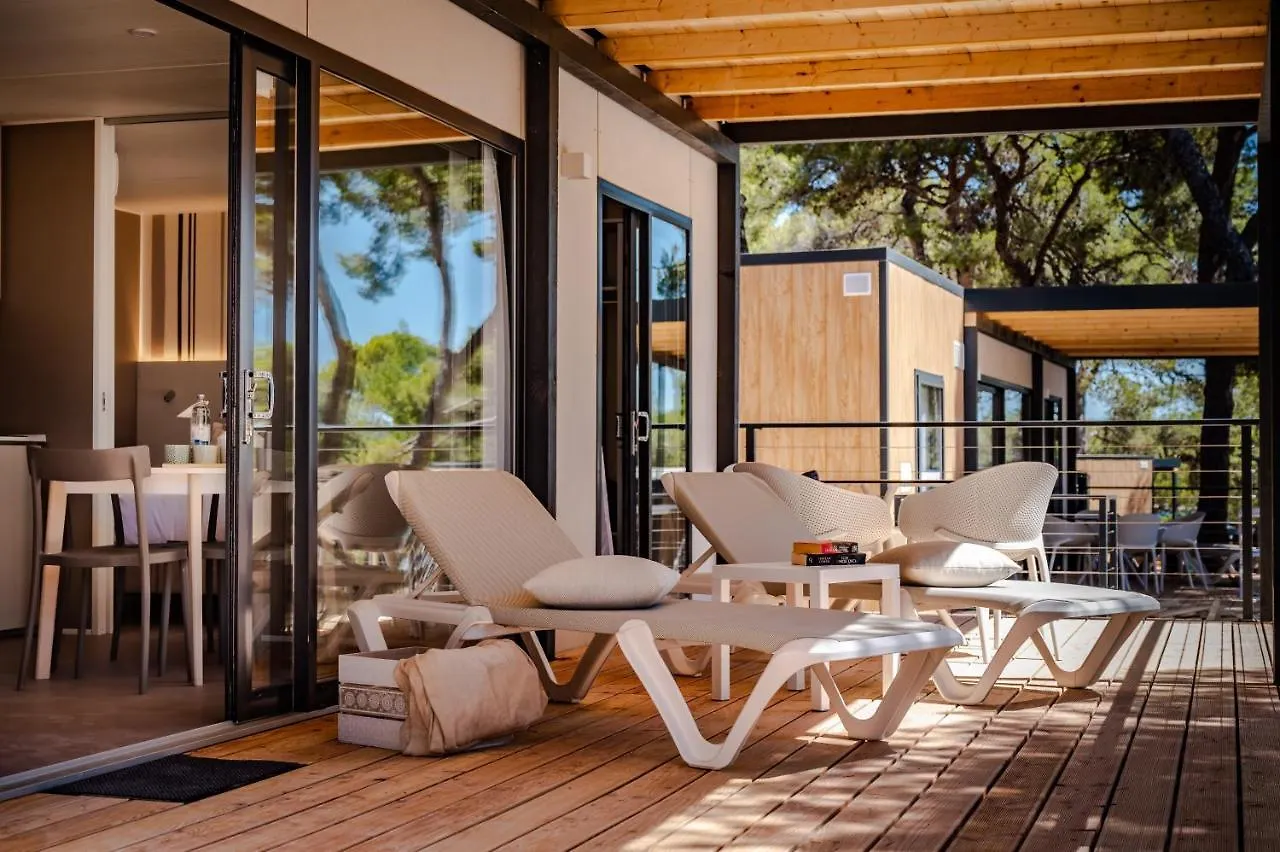 Arena Stoja Camping Homes Pula