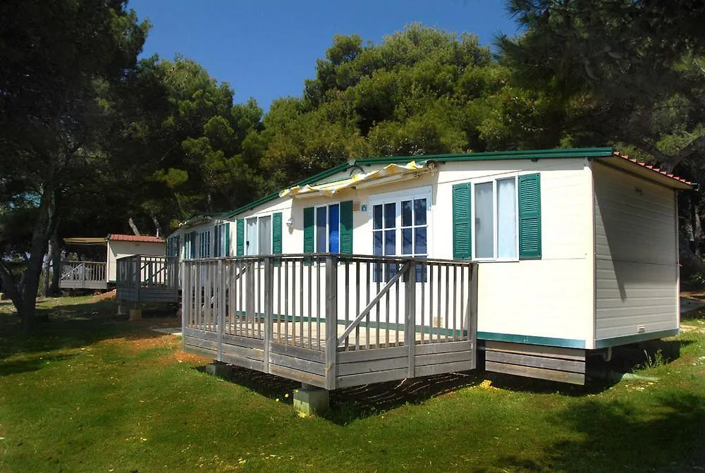 Arena Stoja Camping Homes Pula