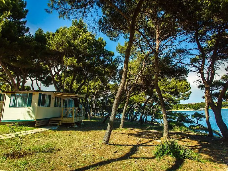 Arena Stoja Camping Homes Pula